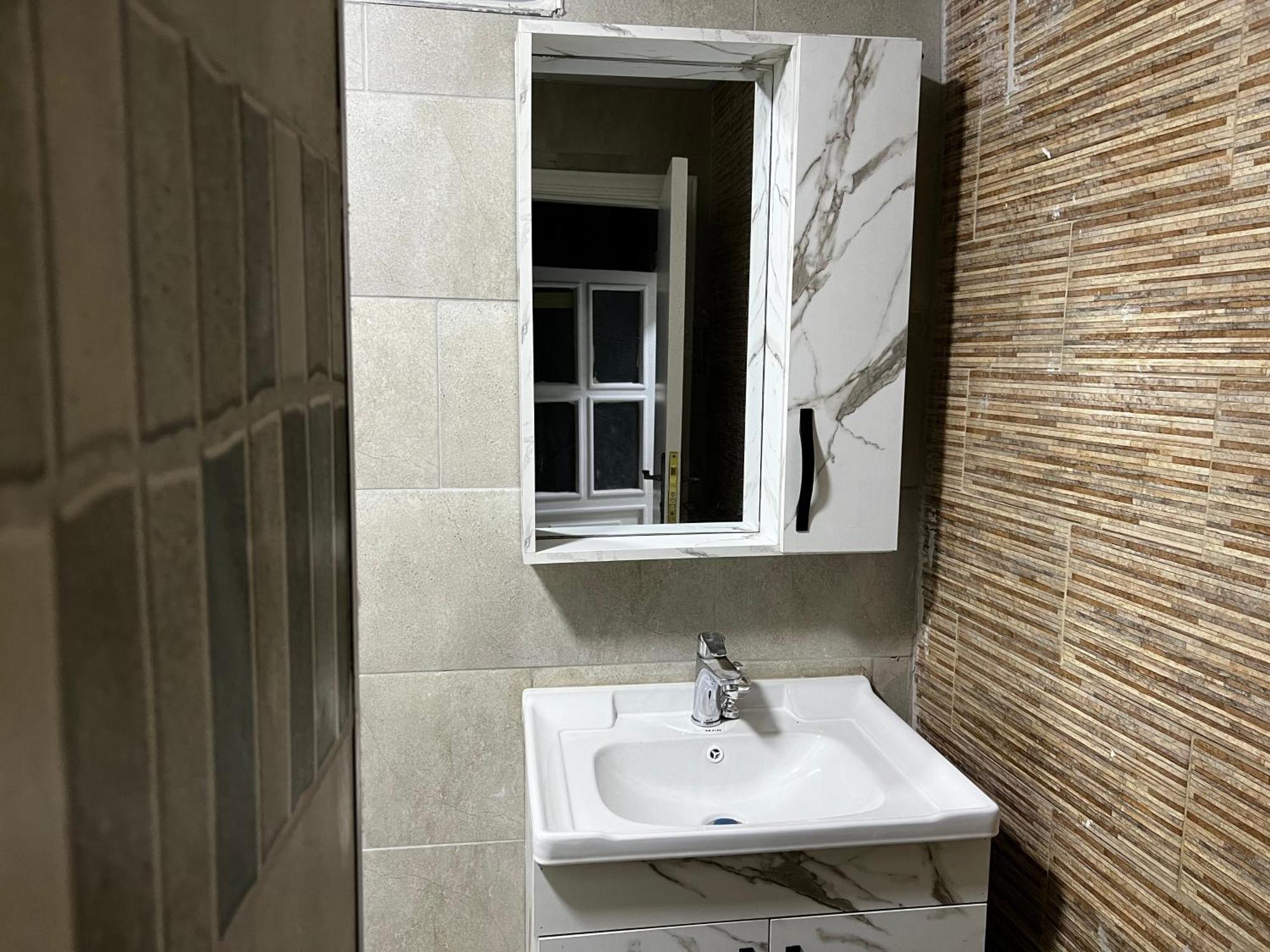 Downtown Inn Μάνταμπα Εξωτερικό φωτογραφία